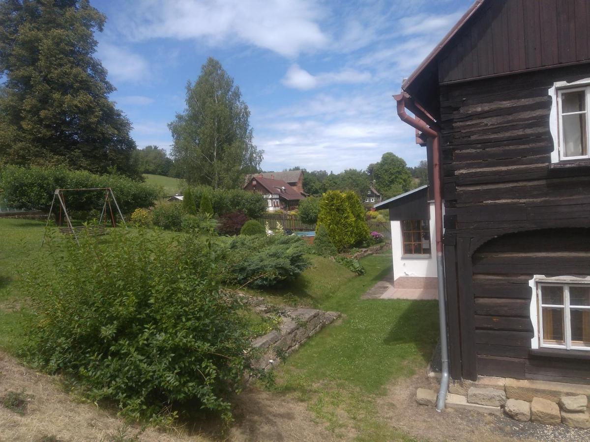 Ubytovani U Sviraku Srbská Kamenice Buitenkant foto